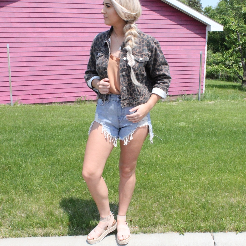 Ellie Leopard Midi Jacket - Picture 6 of 7